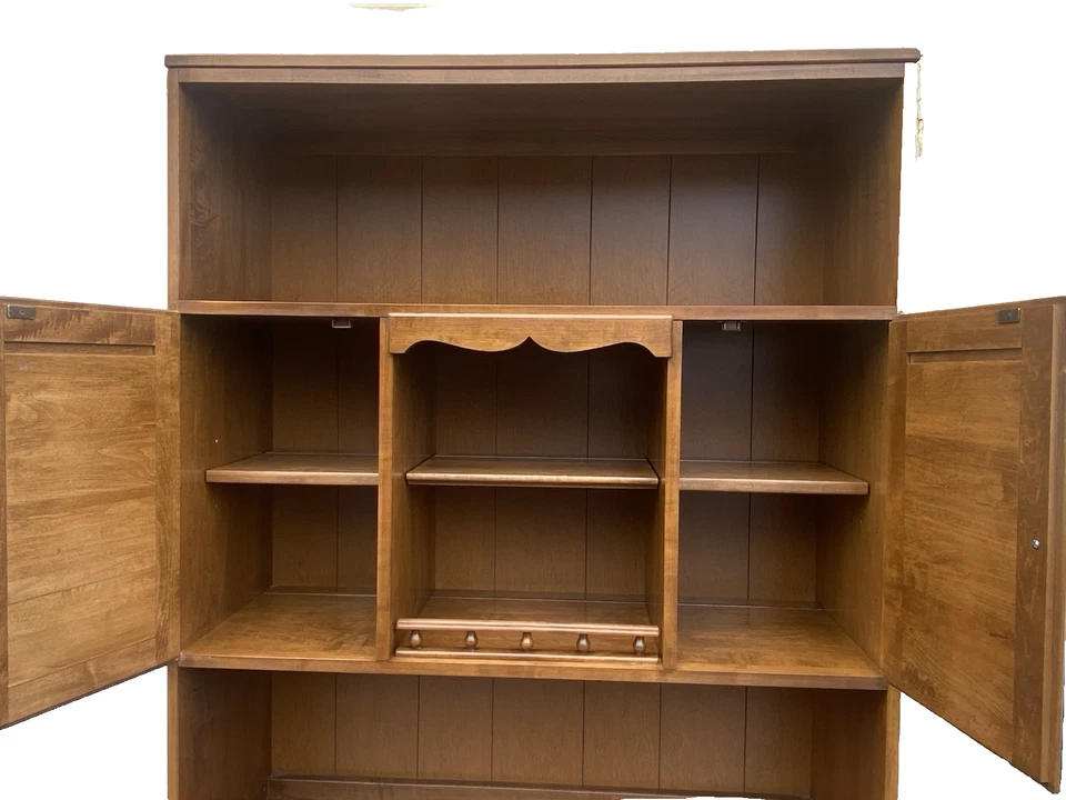 66554 Ethan Allen枫木柜带书柜上衣 — 第 3/4 张图片