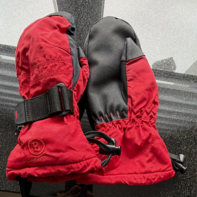 Bogner Ski-Fäustlinge Gr. L Rot/Schwarz Polyester mit Logo, Stulpe