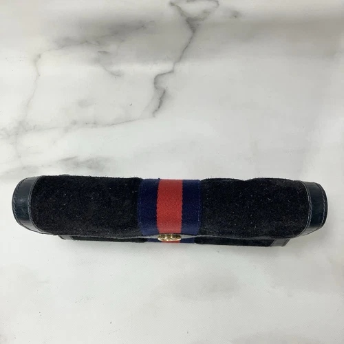Auténtico bolso clutch GUCCI línea jerez gamuza azul marino - Imagen 4 de 24