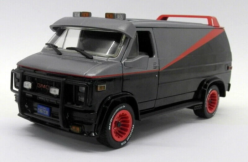 1983 GMC VANDURA THE A-TEAM (TV SERIES) - GREENLIGHT GL84072 1/24 - PRE ORDER