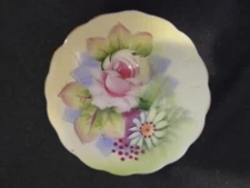 Vintage Lefton China Trinket Dish Floral Flower Lid  5206 Gold Trim