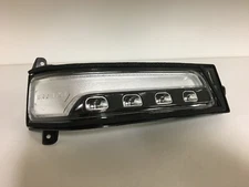 2023-2025 Ram 2500 3500 Truck Right Side Mirror Turn Signal Light Lamp Lens OEM