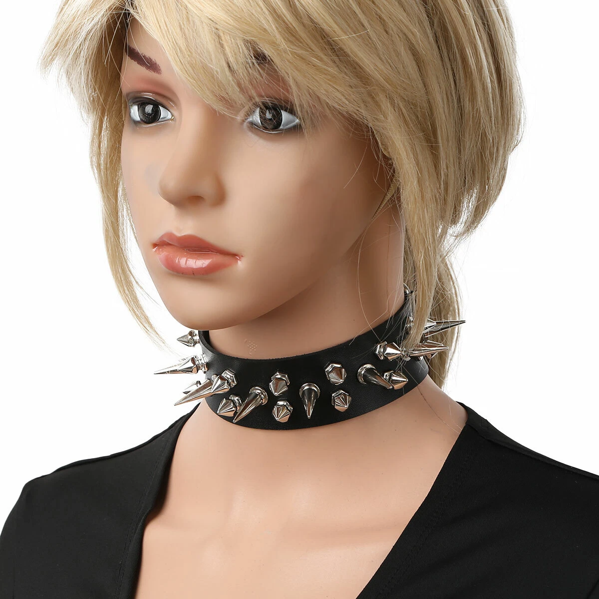 Leather studded choker outlet