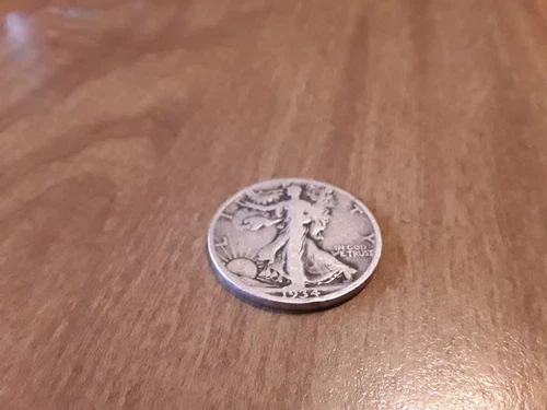 WALKING LIBERTY SILVER HALF DOLLAR 1934 D  FINE+