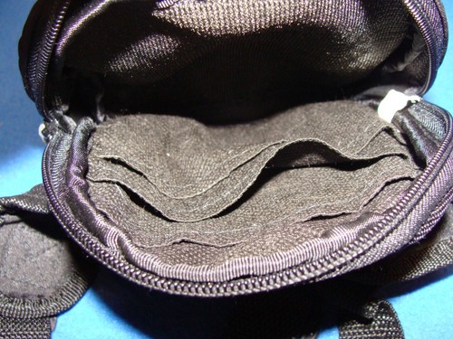 Coby CD-Player Tasche 7" x 6" mit 4 Taschen & verstellbarem Slide Lock Gurt gebraucht - Bild 10 von 20