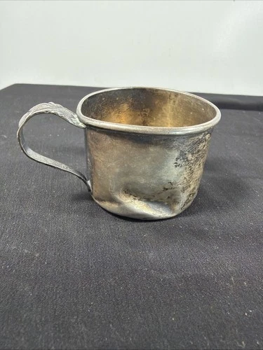 Vintage Antique Lunt 551 Sterling Silver Baby Cup 29.6 Grams