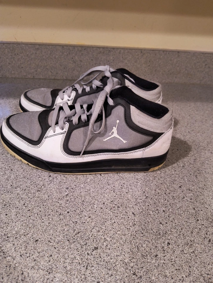 Talla 9.5 - Zapatillas Hombre Jordan Post Game 'Blanco Mate Plata' Foto 3 de 4