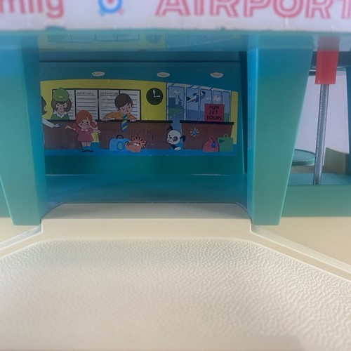 Vintage 1970s Fisher Price Little People Play Family Airport 35 x 26 x 34cm - Picture 12 of 21