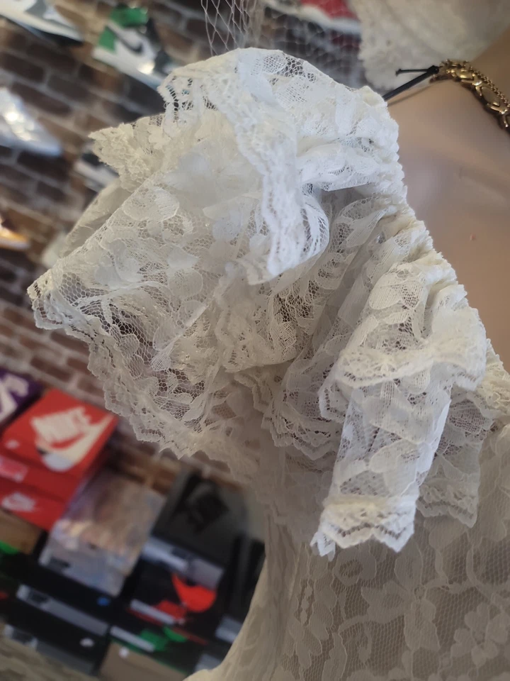 Gunne Sax By Jessica McClintock Wedding Off White Off Shoulder Lace Dress - Image 3 of 4