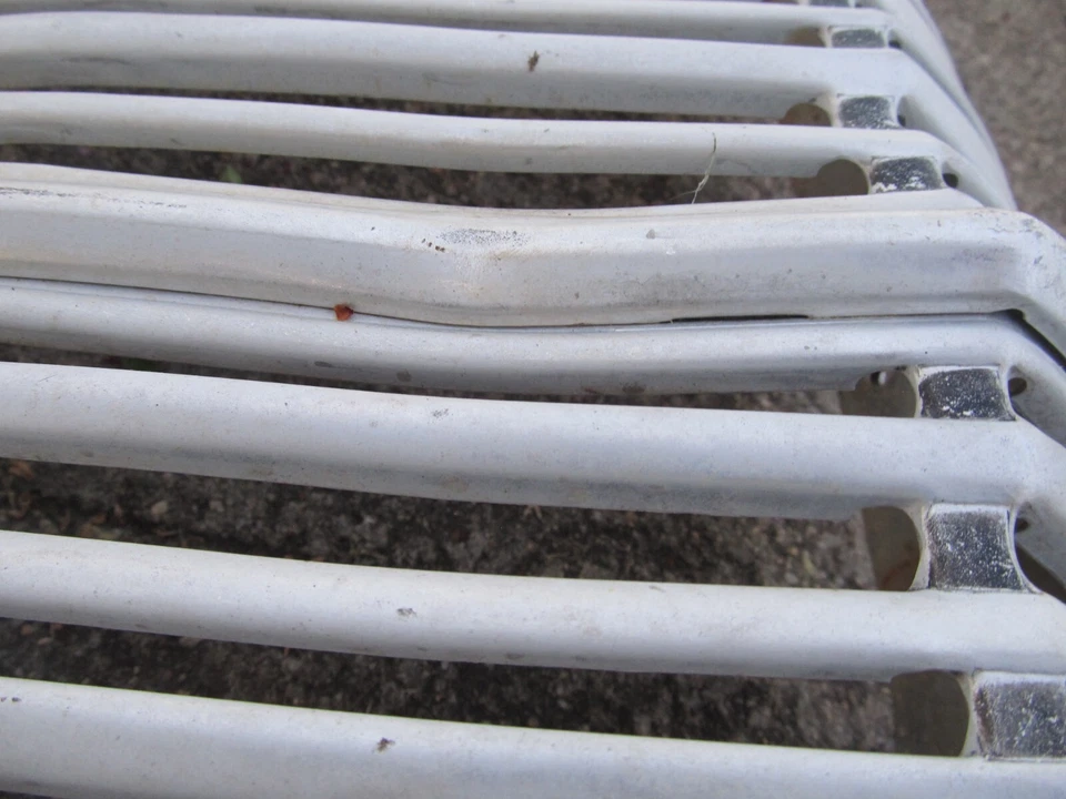 1963 Dodge 330 440 Polara Original Mopar Grille Grill Minor Dents - Image 4 of 4