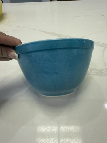 Vintage PYREX #401 Primary Blue Nesting Mixing Bowl