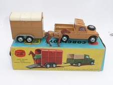 Corgi Gift Set 2 Land Rover Rice's Pony Trailer w/pony Boxed