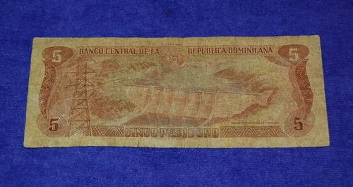 Billete Mundial República Dominicana 5 Pesos 1988 Circulado - Imagen 2 de 2