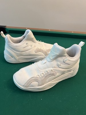 PUMA TRC Blaze Court Nu Skylar Men 11 White Basketball Shoes No Laces 378986-02