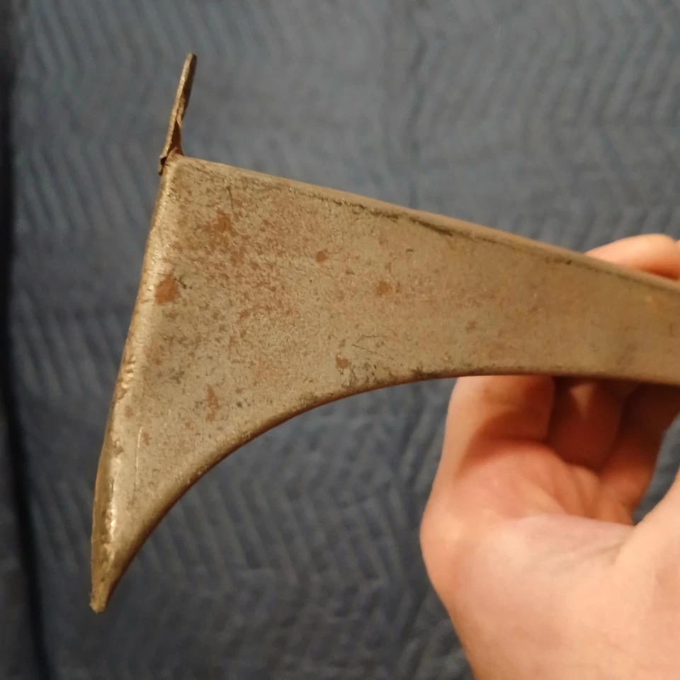 Ford Modelo A 1930-1931 Panel de llenado de parabrisas inferior Borde por encima del tanque Pickup Car Foto 3 de 4