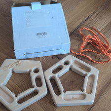 POWER GUIDANCE Slip Portable Wooden Finger Exerciser Set 2pc w/ Cord Beige