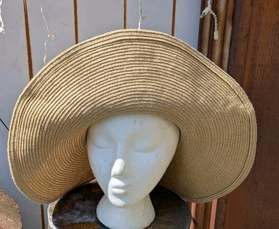 J. Crew Women Hat Paper Straw Floppy Sun One Size Wide Brim  display picture 2