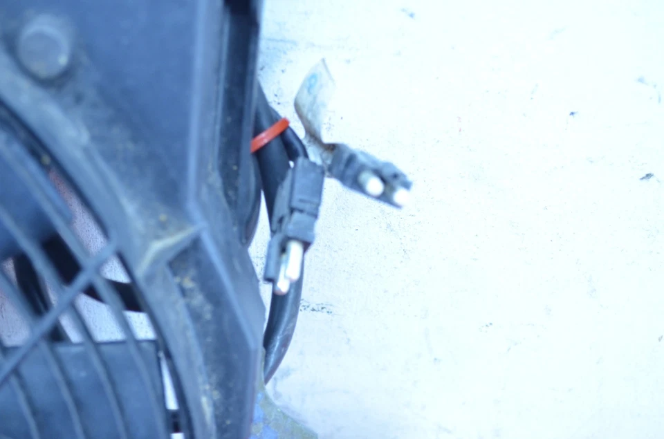 96-02 MERCEDES-BENZ R129 SL320 RADIATOR COOLING DUAL FAN ASSEMBLY OEM - Image 4 of 4