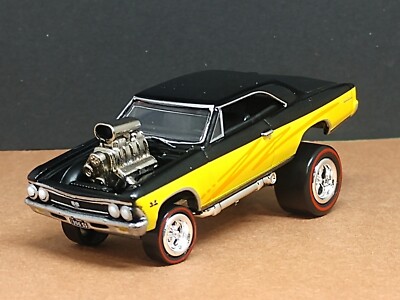 Monster V-8 1966 Chevy Chevelle Hot Rod 1/64 Scale Limited