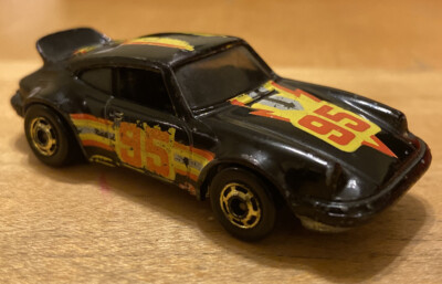 Vintage 1974 Hot Wheels Porsche P-911 Black #95 Rare Gold Wheels