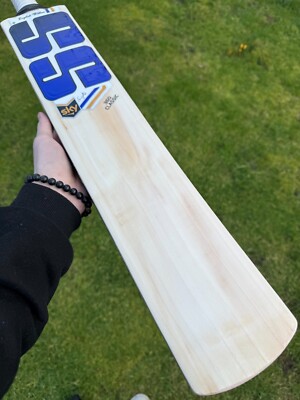 SS TON SKY 360 Classic Cricketschläger 2lbs 9oz