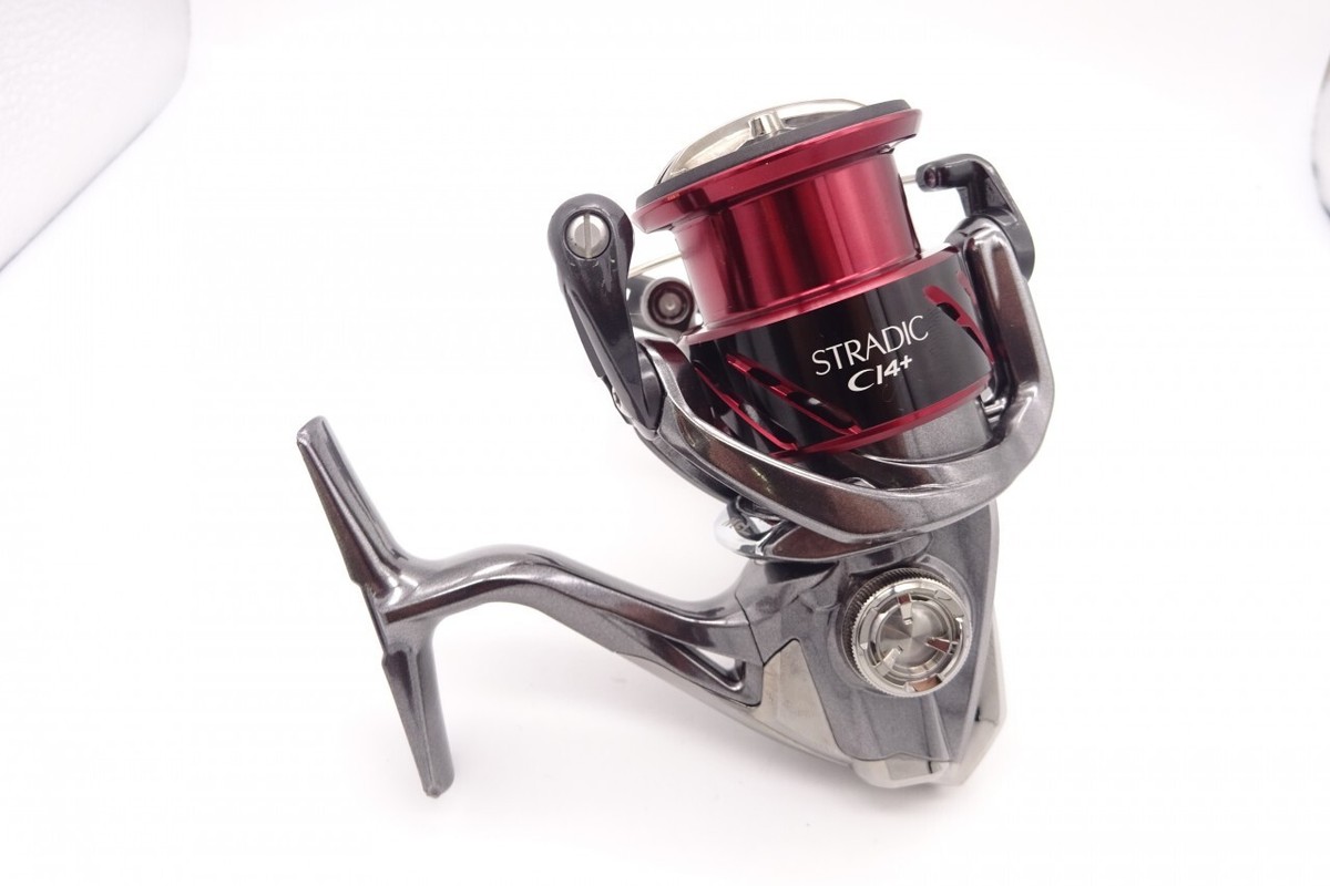 Shimano STRADIC CI4 + C3000 HGM Spinning Reel 4969363037770 Shimano STRADIC CI4 + C3000 HGM Spinning Reel 4969363037770