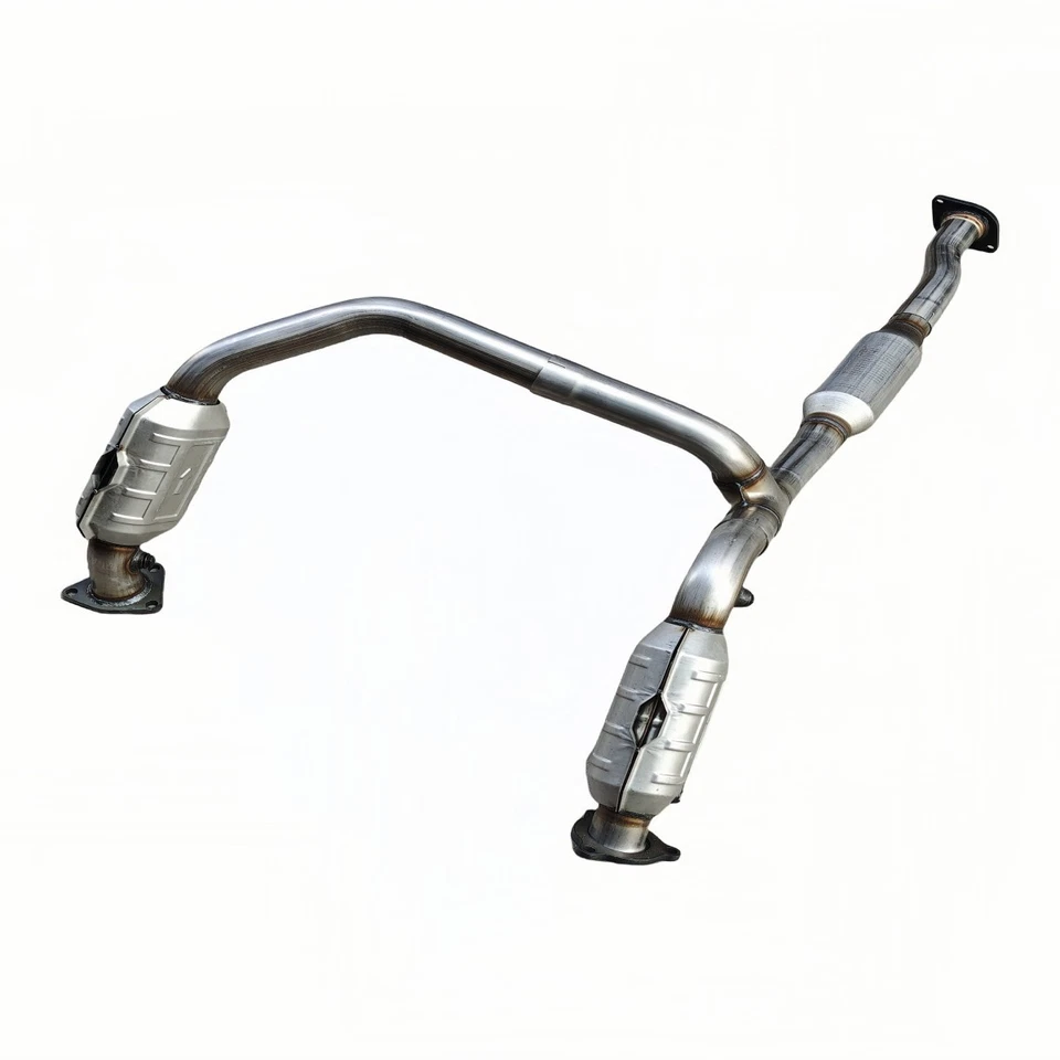 Superior Catalytic Converter For Chevrolet Express / GMC Savana 1500 2500 3500 - Image 3 of 4