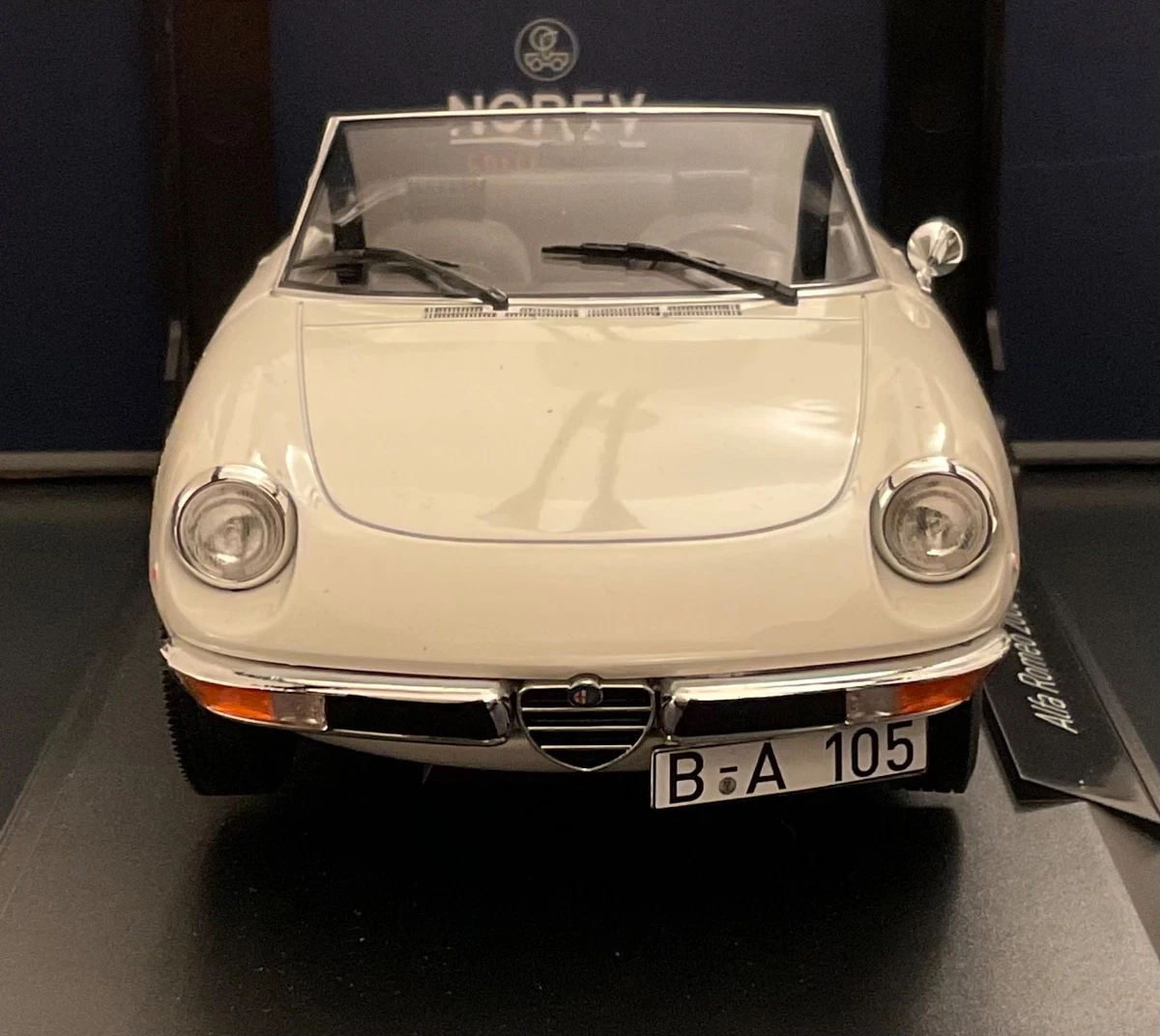 Metro Models 1/43 - Alfa Romeo 1600 Spider Duetto 1966 - Blanche - M130W
