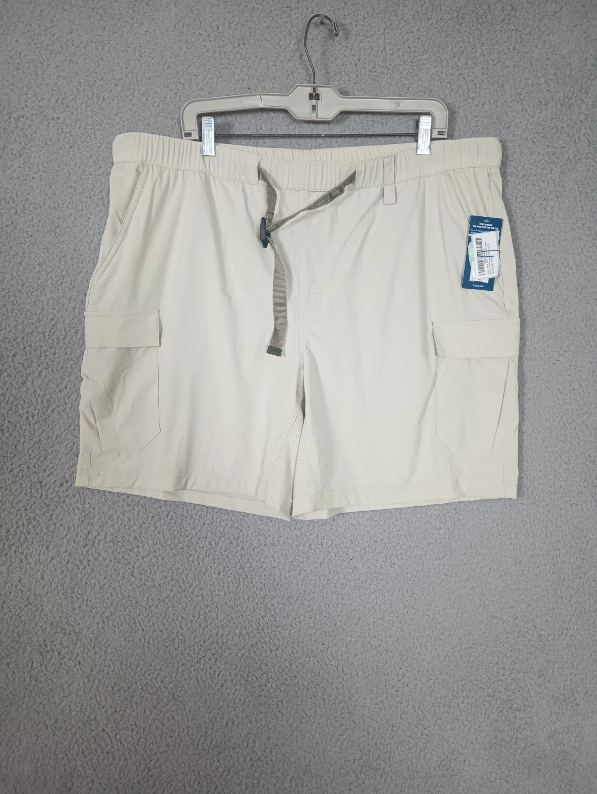 Huk Fishing Shorts Mens XXL Nwt Pockets Tan Elastic Performance Outdoor