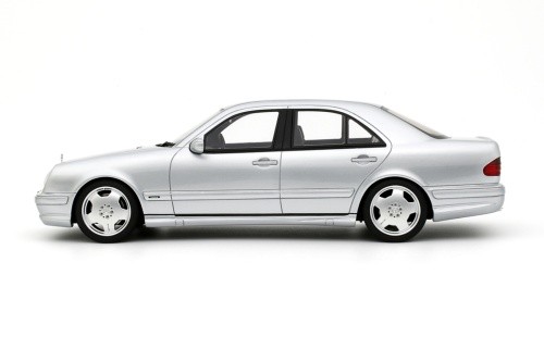 Mercedes Benz E55 AMG W210 2001 silber silver 1:18 Ottomobile Otto OT 459 - Bild 5 von 7
