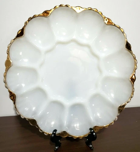 Milk Glass Deviled Egg Plate With Gold Trim Anchor Hocking SOME WEAR ON GOLD