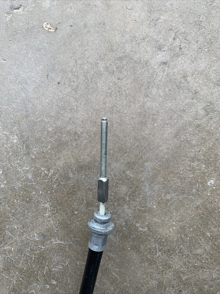 Cable freno emergencia estacionamiento delantero Infiniti G37 09-13 36402-JK600 Foto 3 de 4