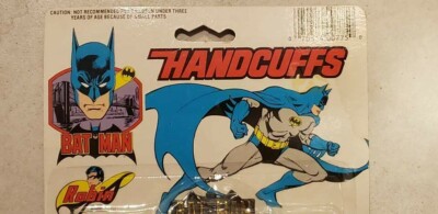 Bat-Man Robin Penguin Handcuffs & Batman Sparkle Gun 1982 DC