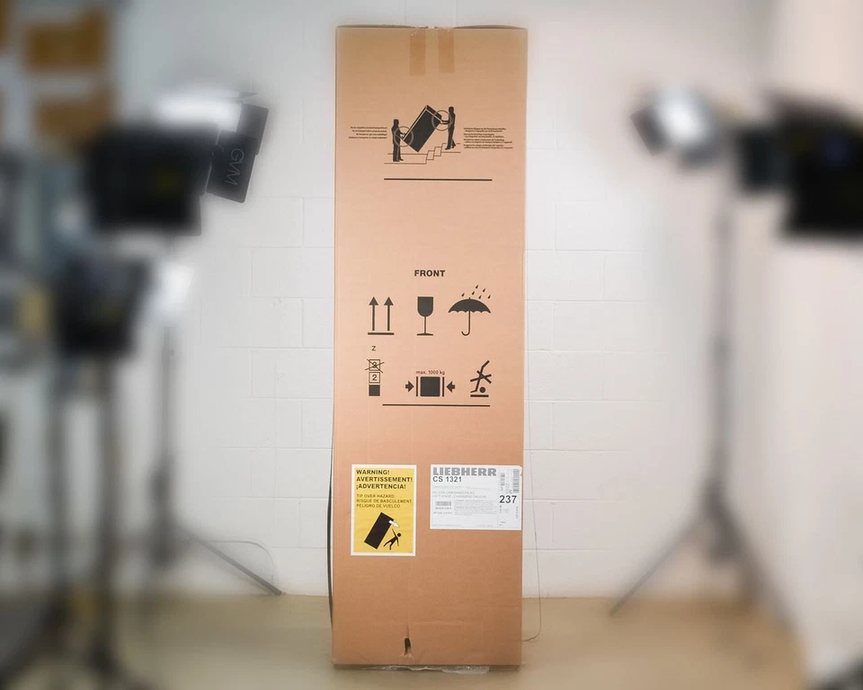 Liebherr CS 1321 24" Counter Depth 12.7 Cubic Ft. Bottom Freezer Refrigerator - Image 3 of 4