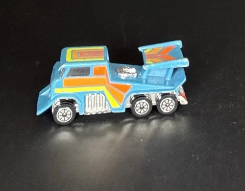 Kenner 1978 Fast 111’s Evil Eye Diecast Semi Truck Teal w/ Yellow Orange Tampo - Picture 3 of 6