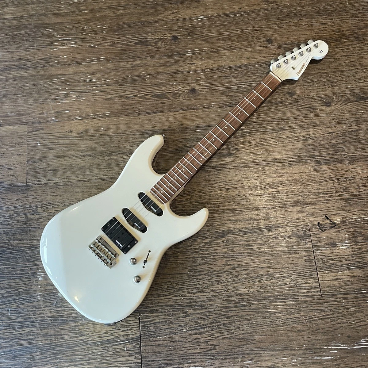 White Fernandes Electric Guitars for sale | eBay