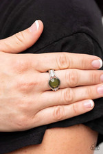 Paparazzi: Meadow Mist - Green Ring