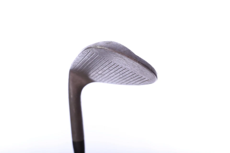 Nike VR Forjado Óxido Negro 56* Cuña de Arena Derecha 35.5 pulgadas Eje de Acero Extra Rígido Foto 4 de 4