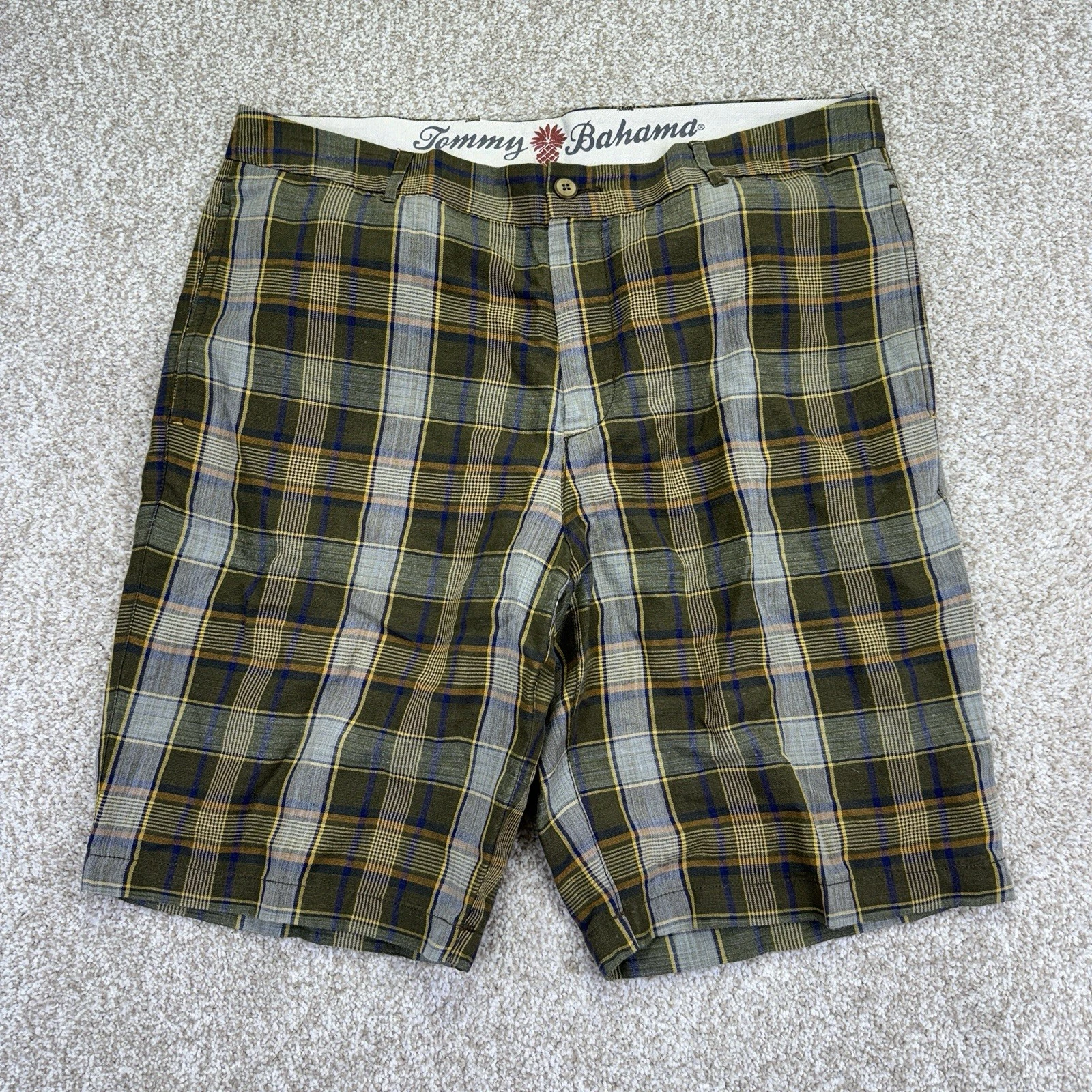 Tommy Bahama Linen Blend Shorts Mens Size 36 Olive Green Plaid Flat Front