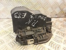 BMW E83 T�rschloss Riegel Verschluss Vorne Links X3 Serie E83 OEM 7154627