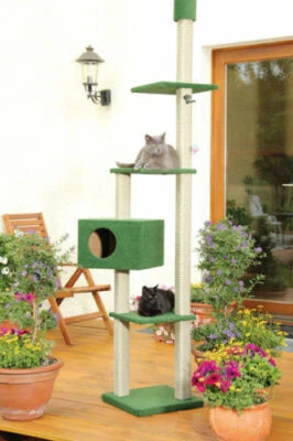 Outdoor Kratzbaum Modell Summer von Clevercat ideal für den Außenbereich