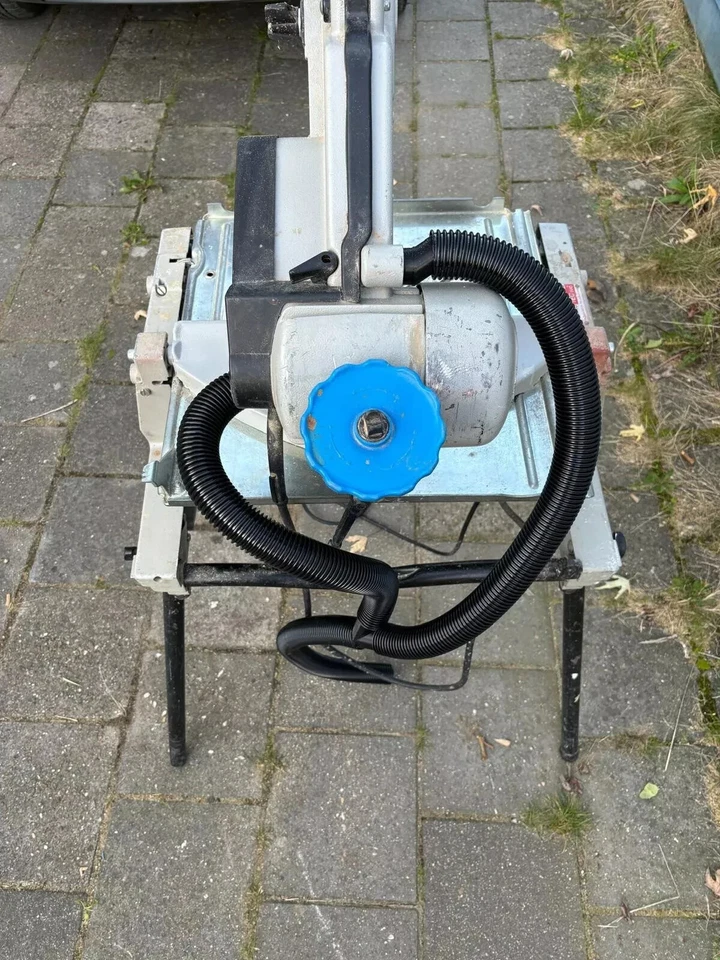 Absaugung für ELU TGS 173 - Bild 2 von 4