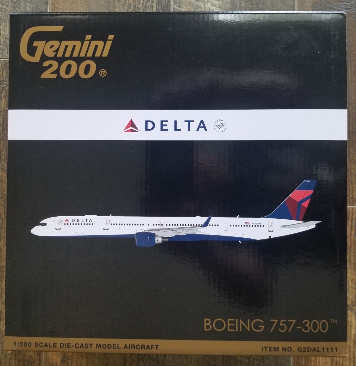 1/200 デルタ航空 ボーイング757-300 NEW GEMINI JETS 1:200