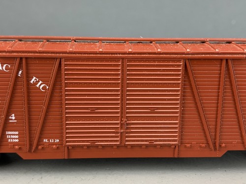 HO 50’6” Roundhouse Northern Pacific OB DD Boxcar #4804 w/KDs HO5087 - Picture 3 of 12