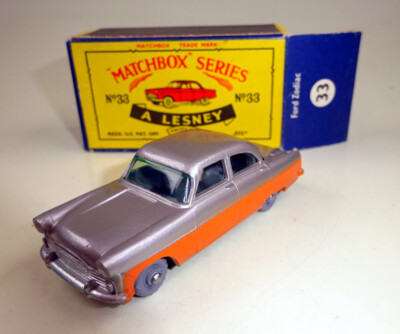 MATCHBOX 　No.33 FORD ZODIAC Matchbox No. 33A Ford Zodiac met. mauve / orange small 8 mm GPW in