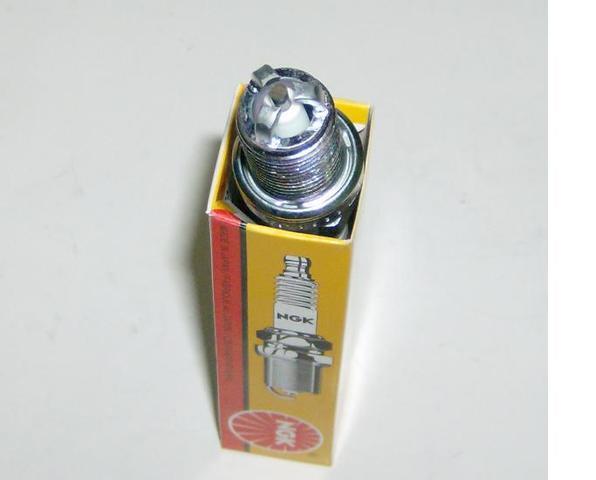 Bcpr6et Ngk Fiat Punto 1400 Gt Turbo Kit 4 Candele Accensione 3 Punte