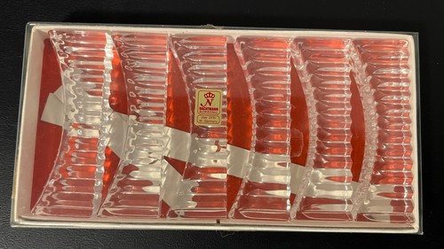 Six Nachtmann Bleikristall Crystal Glass Curved Knife Rests Germany- With Box