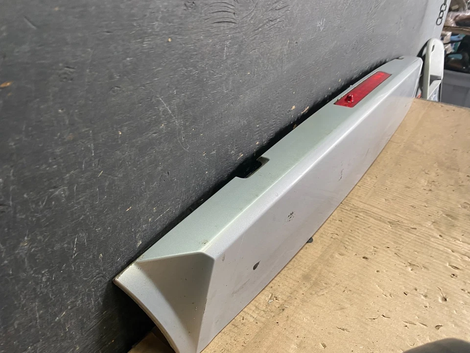 2004 to 2015 Nissan Armada Rear Tailgate Liftgate Spoiler Wing W/ Light R5313 DG - Image 3 of 4