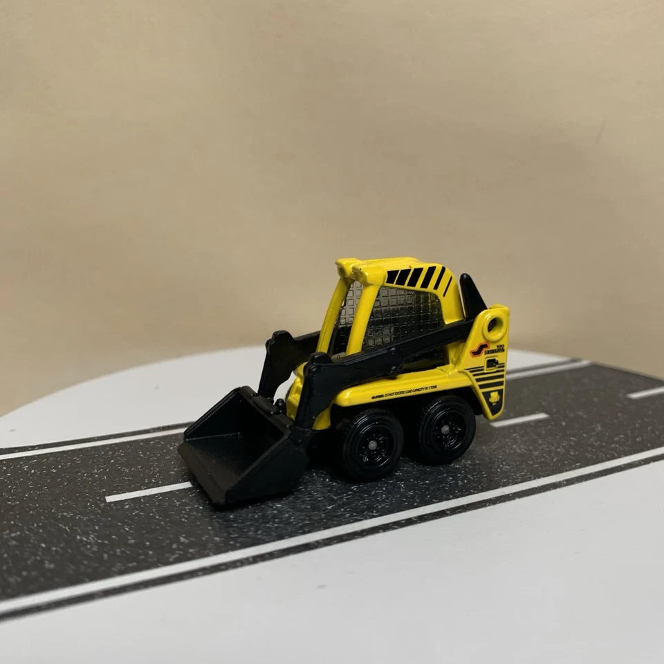 Matchbox Construction #39/100 Skidster Yellow & Black Skid Steer Bobcat NM - Image 2 of 4