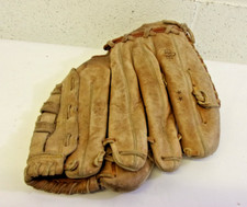 Louisville Slugger Players Series Baseball / Softball Glove 13.5" LPS8 for RHT